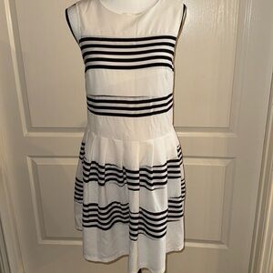 JUNIORS - White Stripe Dress - Size Large